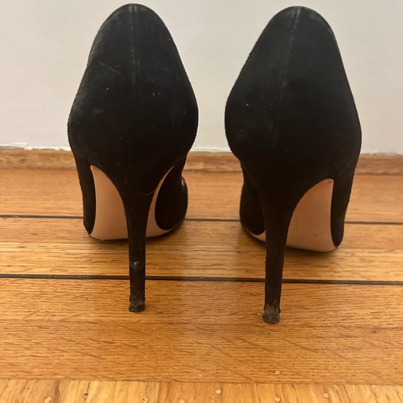 Gianvito Rossi Black suede pumps heels AS IS 38 - Picture 7 of 10